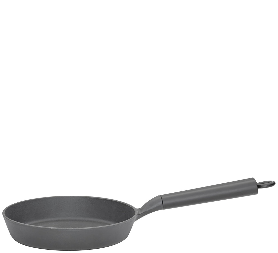 Spring INTERNATIONAL COOKING Bratpfanne ESCALE 24 cm, erstklassige emaillierte Gusseisenpfanne mit r