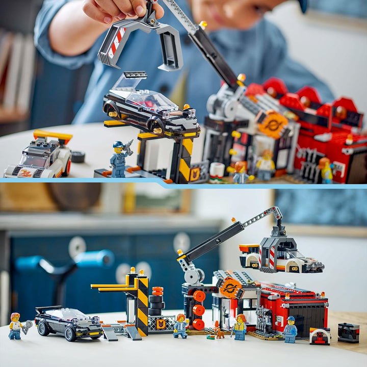 LEGO City Schrottplatz mit Autos - Spielzeug mit Schrottpresse und Kran, 2 Spielzeugautos, 4 Arbeite