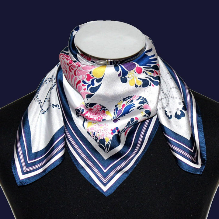 Lorenzo Cana Luxus Damentuch Seidentuch aufwändig bedruckt Tuch 100% Seide 70 cm x 70 cm harmonische