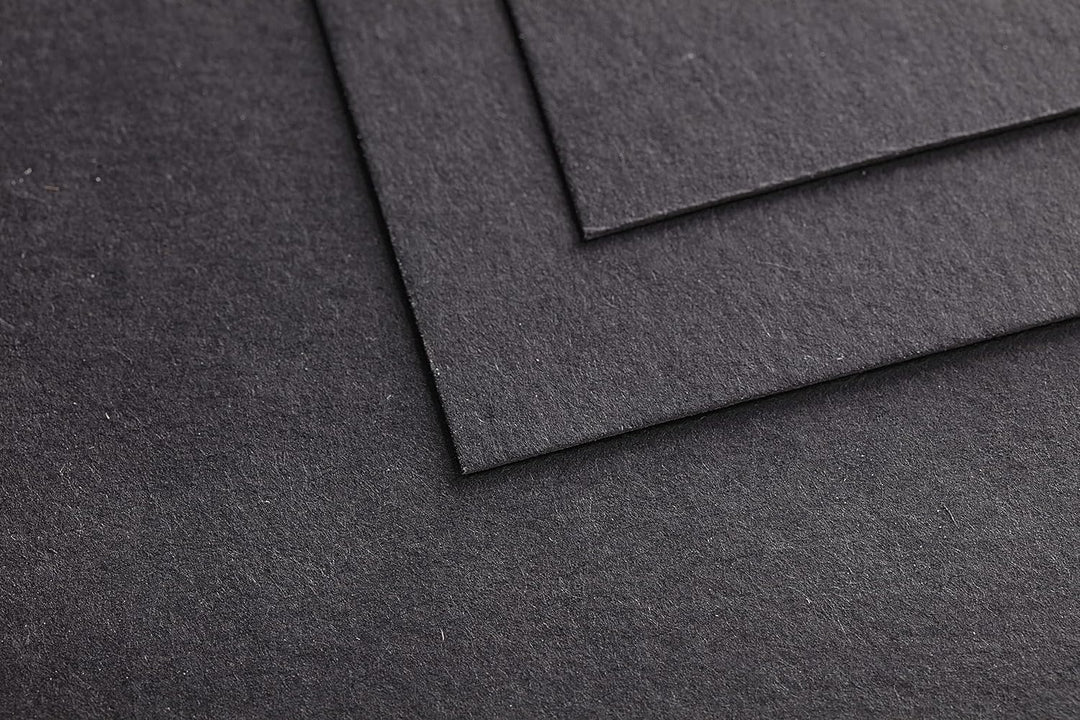 Clairefontaine 975169C - Packung mit 4 Blöcken Paint´ON Noir, DIN A4, kopfseitig geleimt, 20 Blatt,