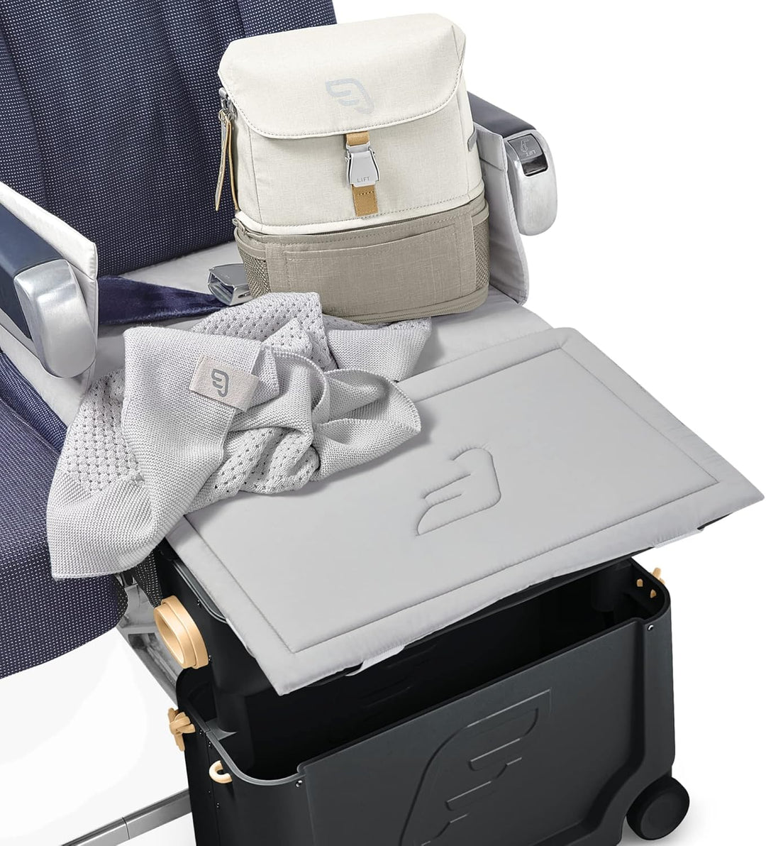 Stokke JetKids Reiseset, Black - Enthält den BedBox Aufsitzkoffer & das Backpack - Ideal für Kinder