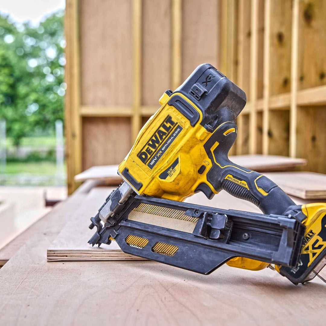 DEWALT DCN930N-XJ 18V XR Bürstenloser Next Gen Rahmennagler, blanke Einheit