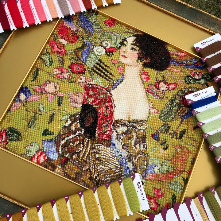 Riolis Stickpackung - Lady with Fan - Klimt, OSFA
