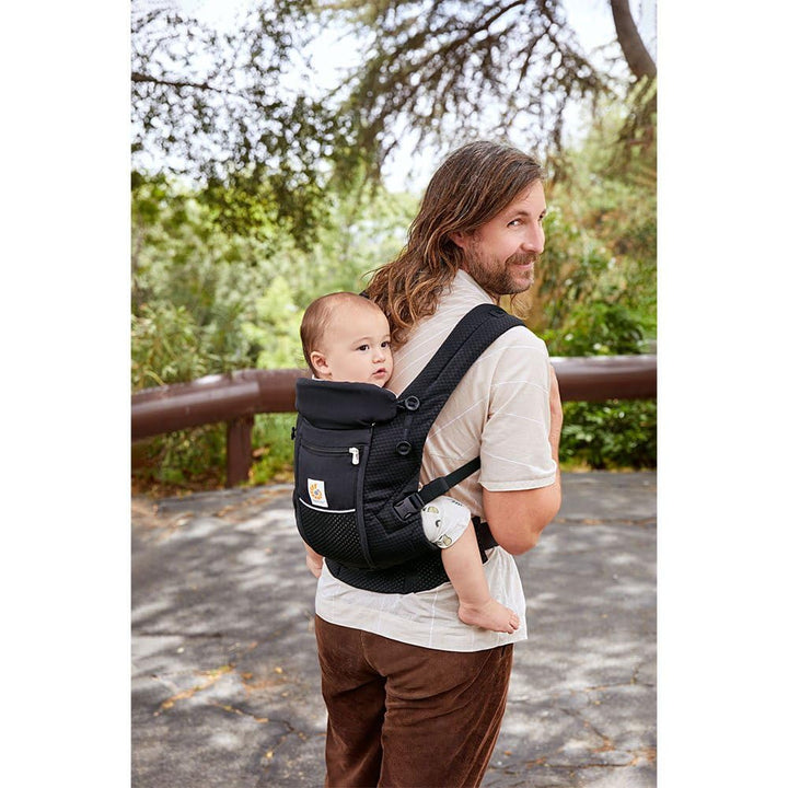 Ergobaby Adapt Babytrage für Neugeborene ab Geburt, 3-Positionen SoftFlex Mesh Ergonomische Babybauc
