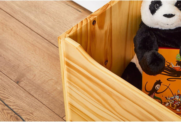IDIMEX Spielzeugtruhe Hannah, praktische Aufbewahrungsbox aus massiver Kiefer in Natur, schöne Spiel