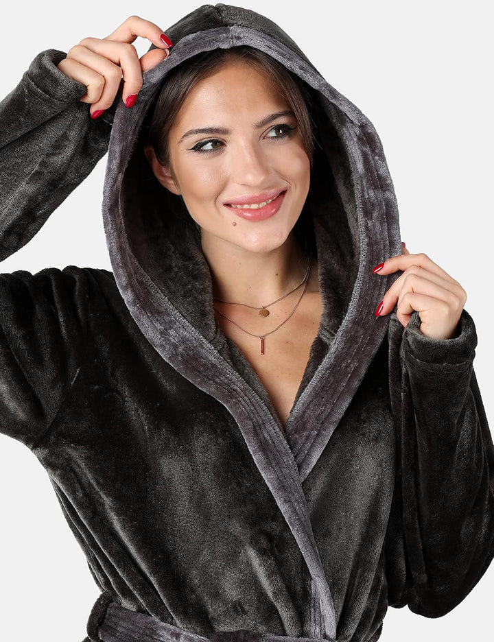 Bellivalini Damen Bademantel lang mit Kapuze und Gürtel BLV50-168 M Graphit/Grau, M Graphit/Grau