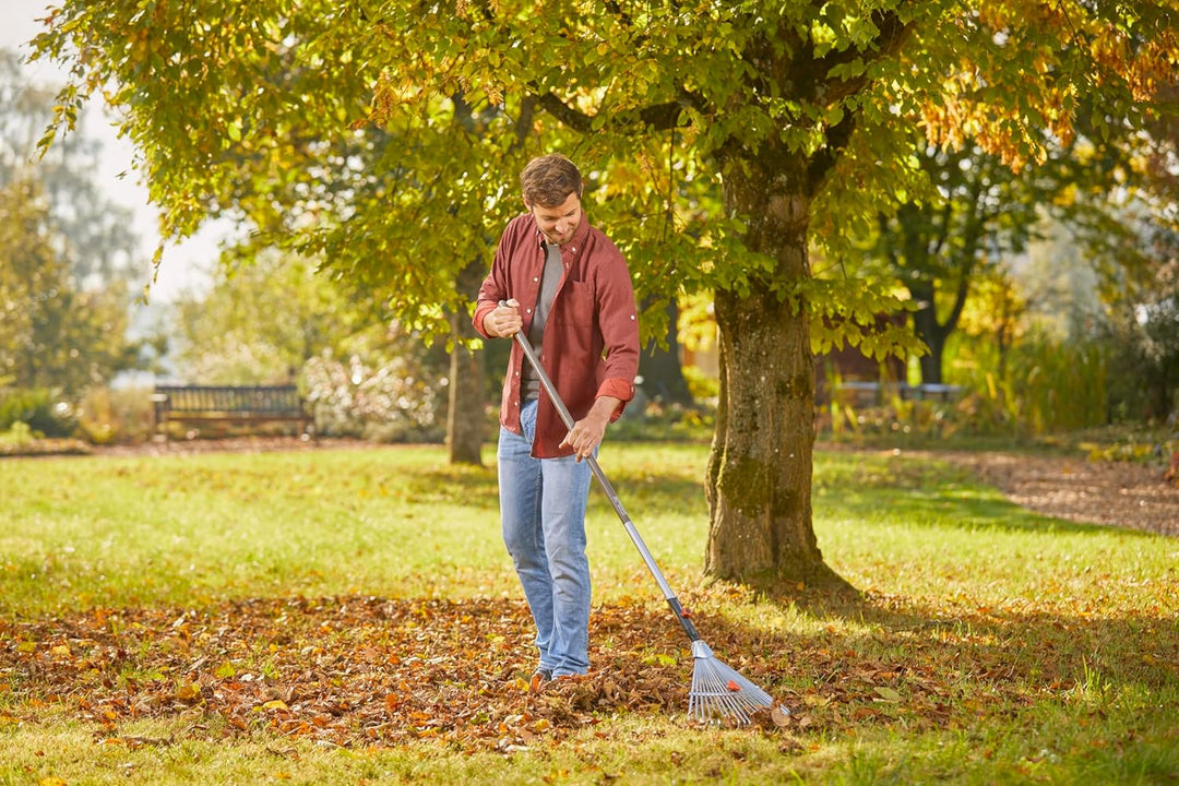 Gardena combisystem-Verstellbesen: Laubrechen mit Variabler Arbeitsbreite von 30-50 cm, ideales Gart