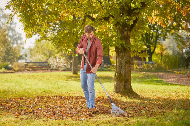 Gardena combisystem-Verstellbesen: Laubrechen mit Variabler Arbeitsbreite von 30-50 cm, ideales Gart