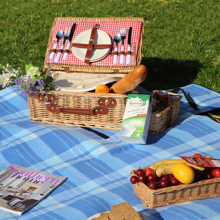 SONGMICS Picknickdecke, 200 x 200 cm, Stranddecke, Outdoor, Camping, Park, Garten, wasserfeste Unter