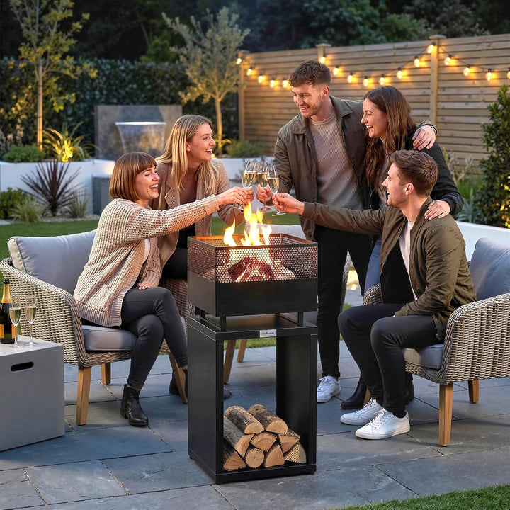 Outsunny Feuerschale 39 x 39 x 87 cm Feuerstelle mit Holzlager Kohlegitter verstellbaren Füssen, Feu