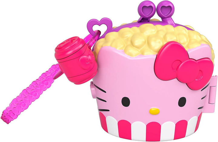 Hello Kitty GVB32 - Popcorn-Pyjamaparty (12,5 cm) mit 2 Sanrio Minis Figuren, Notizblock und Schreib