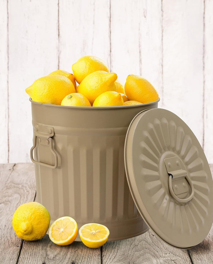 3 Sets Retrodesign Mülleimer mit Deckel | Beige | Ø 29 cm, Höhe 31,5 cm, 18 Liter 3 Stück - 18 Liter