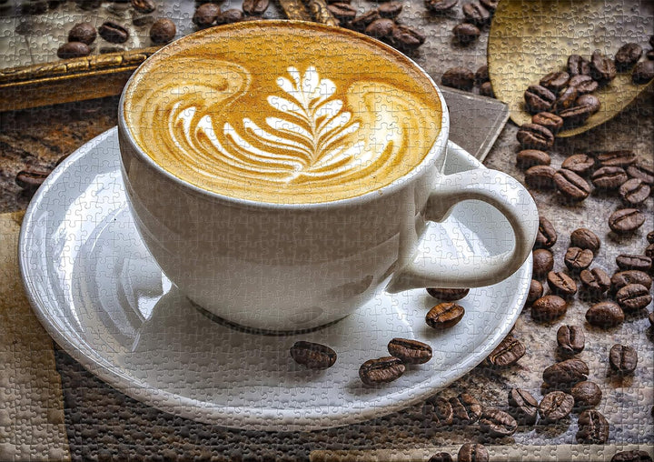 Ulmer Puzzleschmiede - Puzzle „Aroma“– Klassisches 1000 Teile Puzzle – Puzzlemotiv Tasse Kaffee Latt