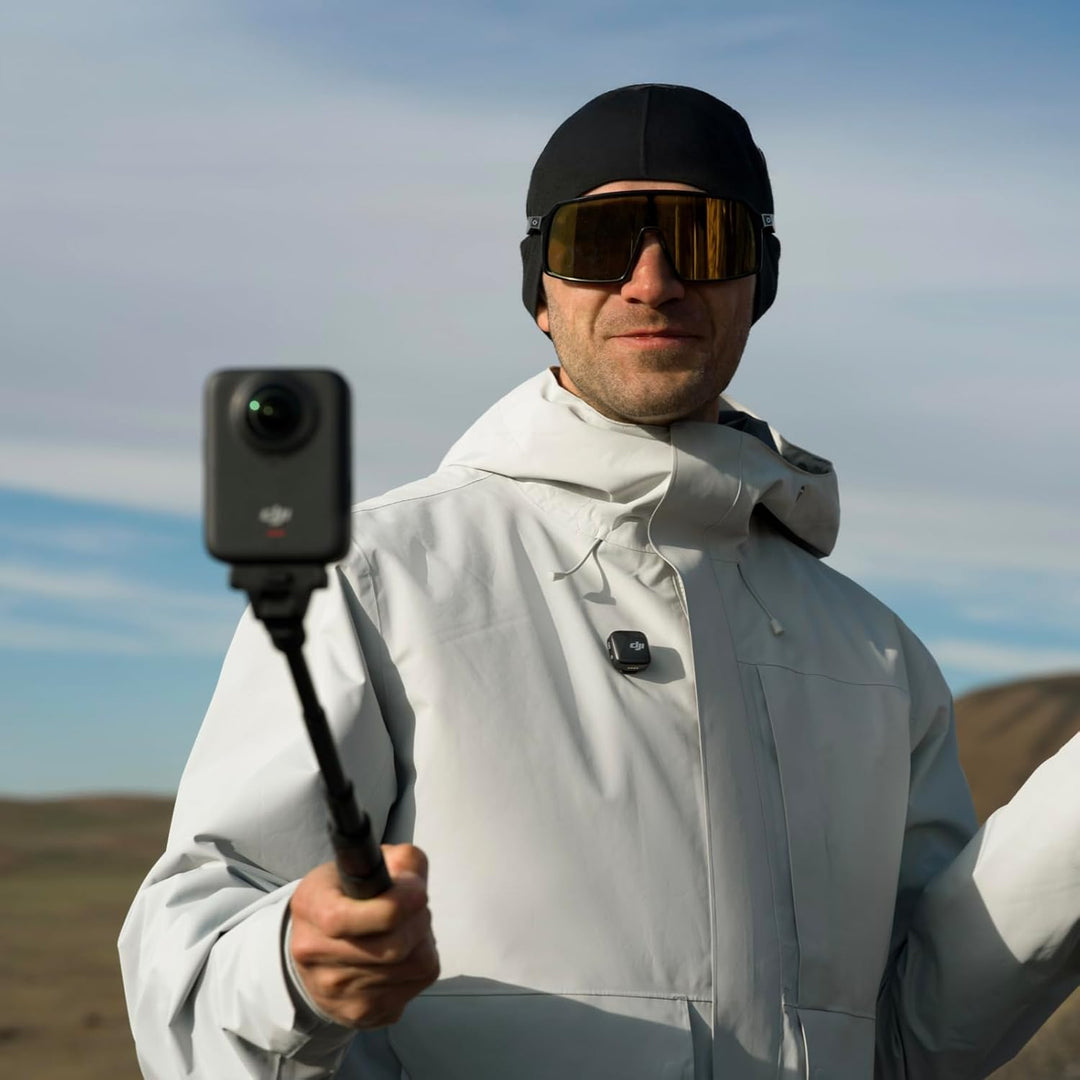 DJI Osmo 360 Vlog Combo, 360 Kamera ideal für Vlogger mit Mic Mini Sender, verlängerte Akkulaufzeit