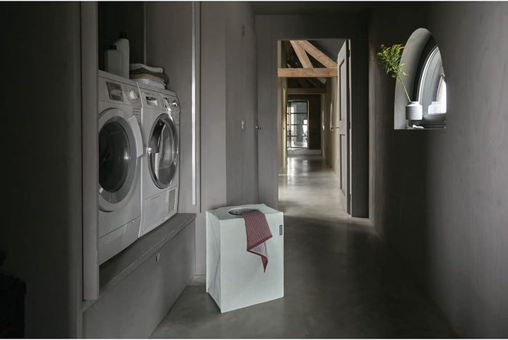 Brabantia - Wäschesack - Quick-Drop-Öffnung - Robuste Textilsack - Platzsparend - Der Deckel lässt s