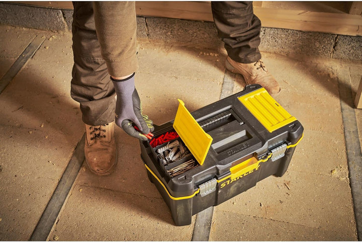 Caja de herramientas Cantilever Essential con cierres metálicos 19"/48 cm