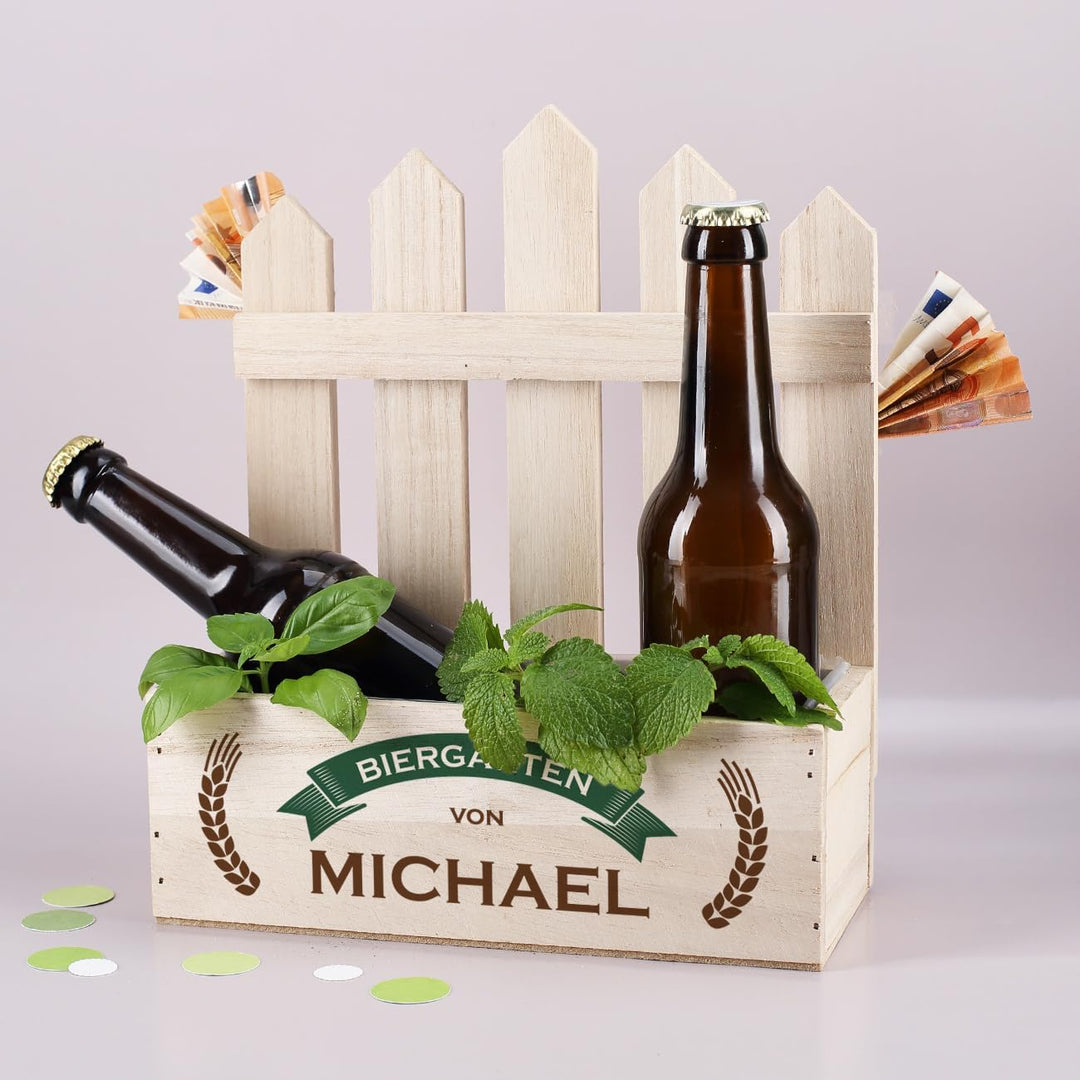 Herz & Heim® Geburtstags-Geschenk Pflanzkiste mit Personalisierung als Geschenkverpackung Biergarten