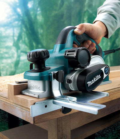 Makita KP0810CJ Falzhobel 82 mm mit Konstantelektronik, Lieferung im MAKPAC, mit Konstantelektronik,