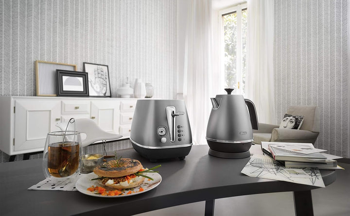 De'Longhi Distinta Flair Wasserkocher KBI2001.S | 1,7 L | Herausnehmbarer Kalkfilter | Finesse Silve