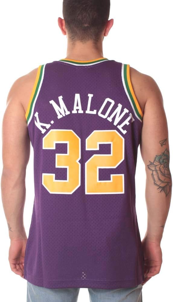 Mitchell & Ness Karl Malone #32 Utah Jazz 1996-97 Swingman NBA Trikot Lila, S