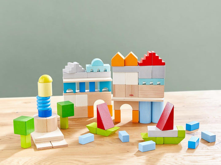 HABA Basis Holzbausteine - 85 Bunte Bausteine mit Baumwolltasche - Made in Germany - ToyAward Gewinn