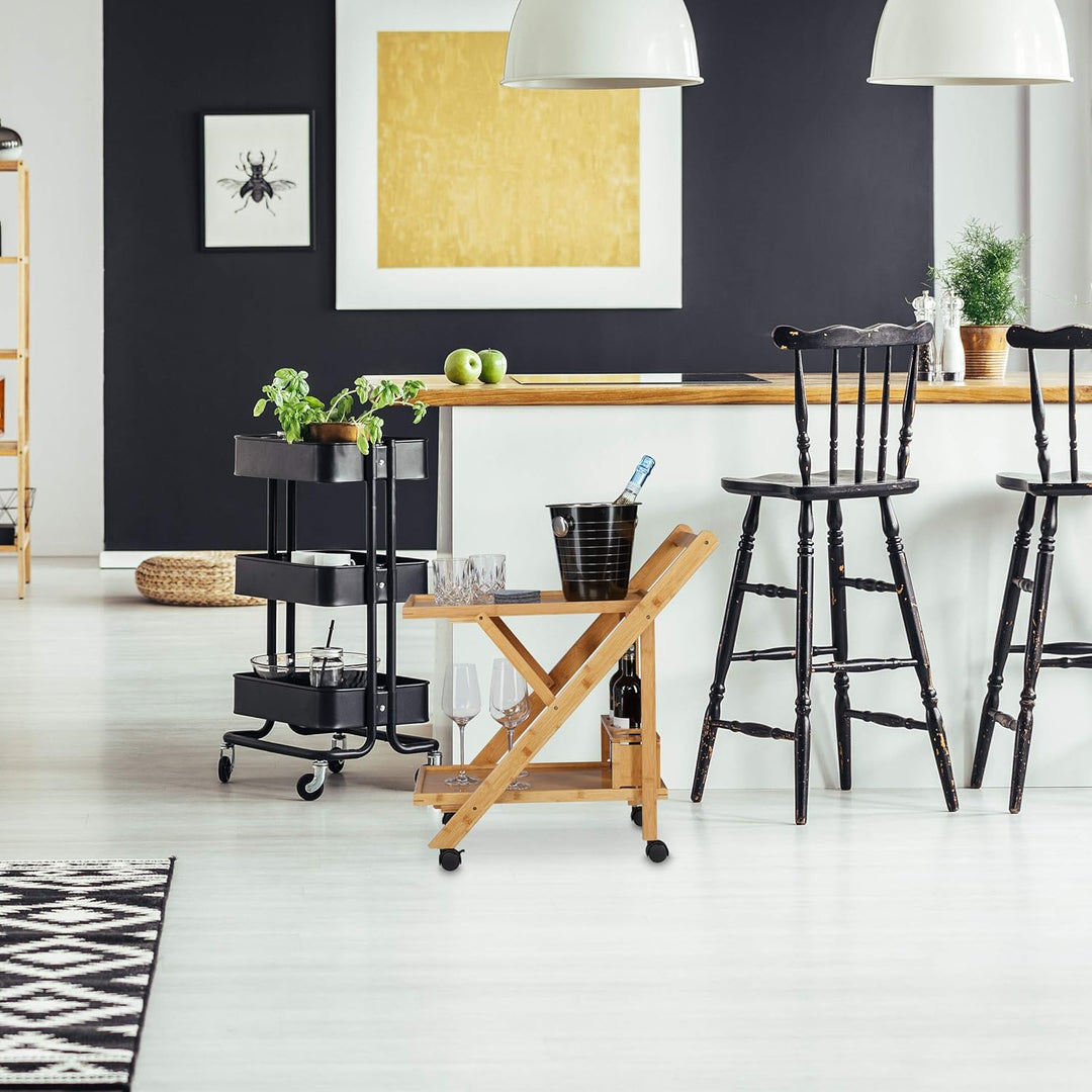 Relaxdays Küchenwagen Bambus, Servierwagen klappbar mit Flaschenhalter, Rollwagen Holz, HxBxT: 70 x