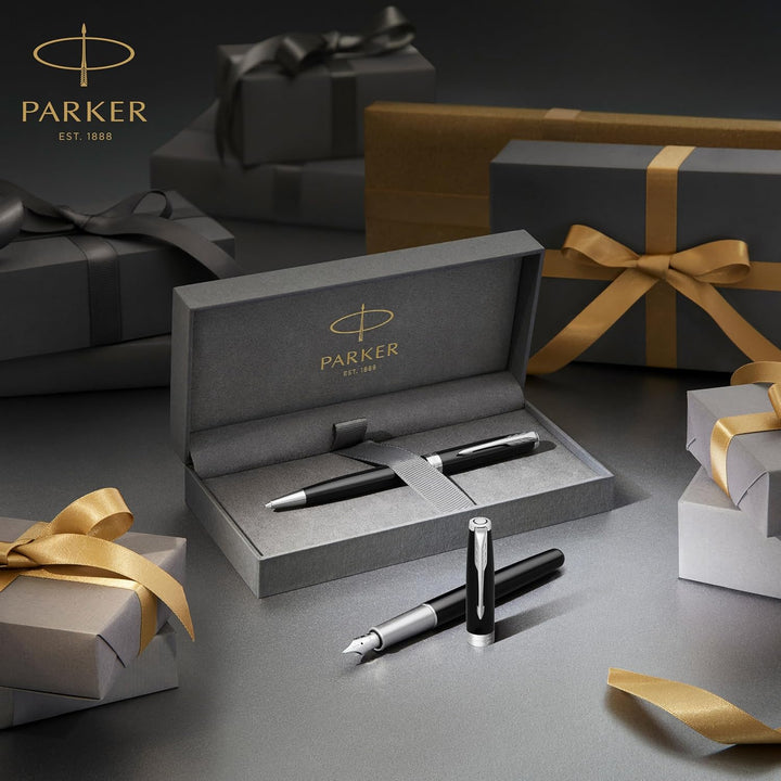 Parker Sonnet Kugelschreiber , Premium Metal & Blue Satinierung mit Chromverkleidung , Medium Spitze