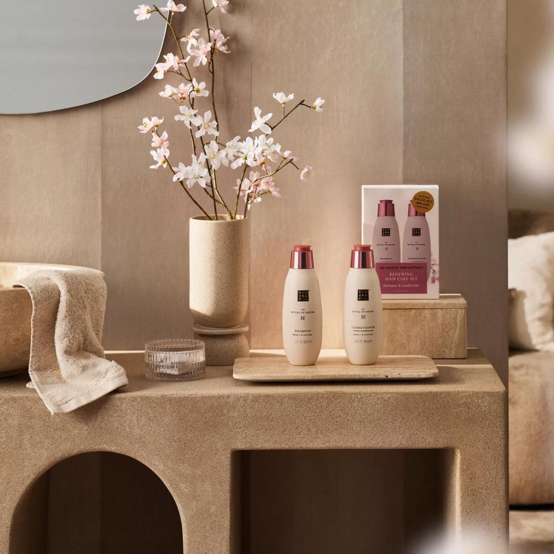 RITUALS The Ritual of Sakura Vorteilspack – Set aus Shampoo und Conditioner – Mit Weizenprotein, Chi