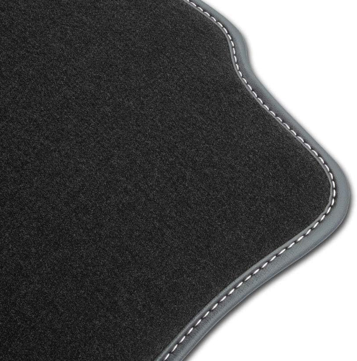 M MOTOS Velours Premium fussmatten Auto kompatibel mit Chrysler 300C 2004-2010 - Premium, Leder, Wei