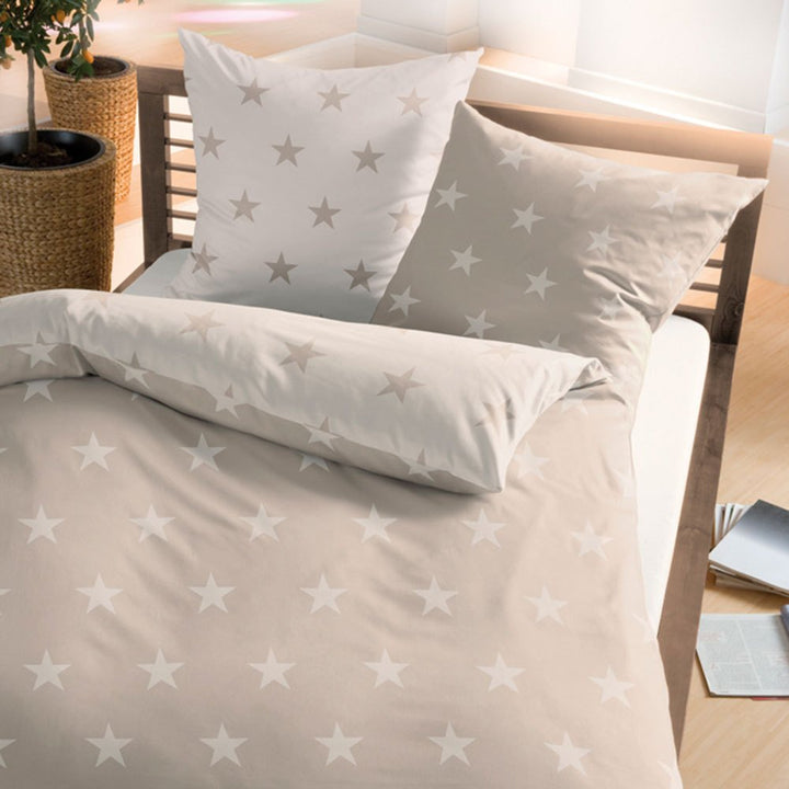 G Bettwarenshop Moderne Biber Bettwäsche Stars Natur aus 100% Baumwolle mit Reissverschluss 200x200