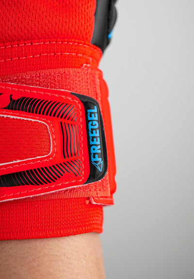 Reusch Herren Attrakt Freegel Torwarthandschuhe 8.5 Bright Red / Future Blue / Bla, 8.5 Bright Red /