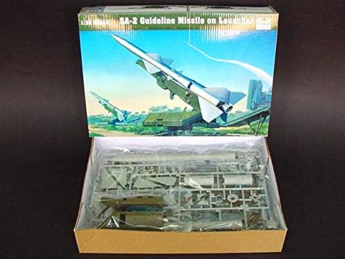 Trumpeter 00206 Modellbausatz SA-2 Guideline Missile w/Launcher Cabin