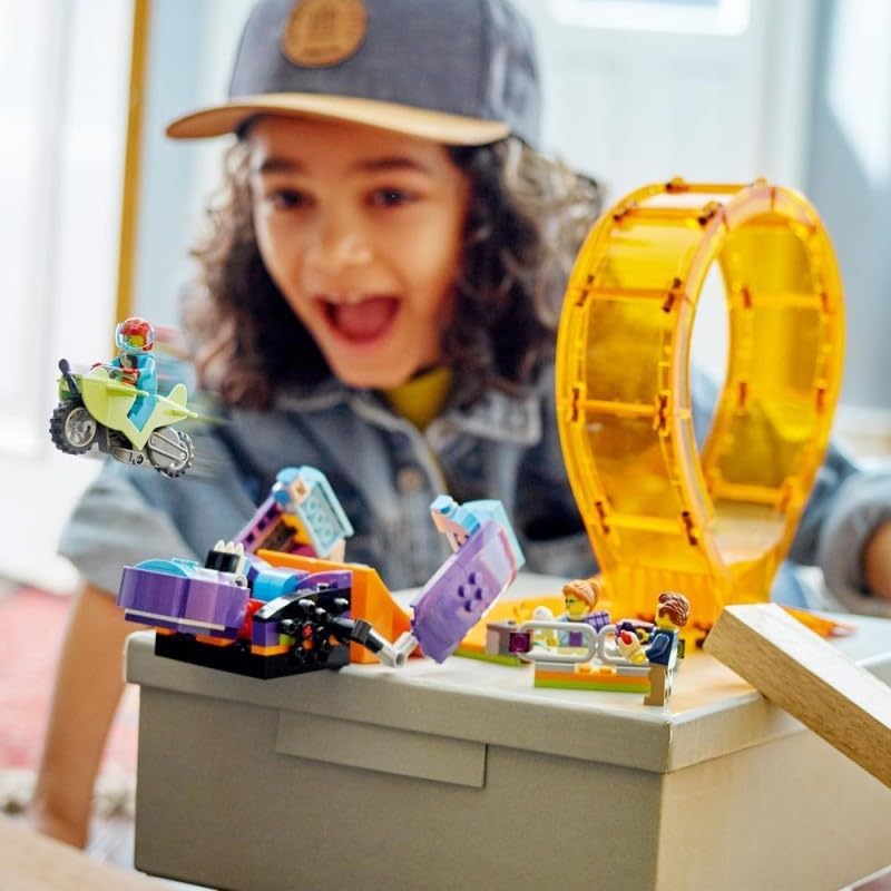 LEGO 60338 City Stuntz Schimpansen-Stuntlooping, Action-Spielzeug mit Rampe, Stunt-Motorrad und 3 Mi