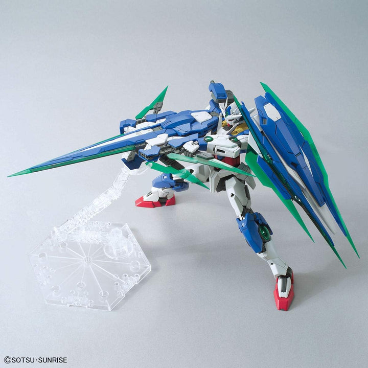 Bandai 1/100 MG GNT - 0000 / FS Double O Quanta Full Saber Plastic Kit