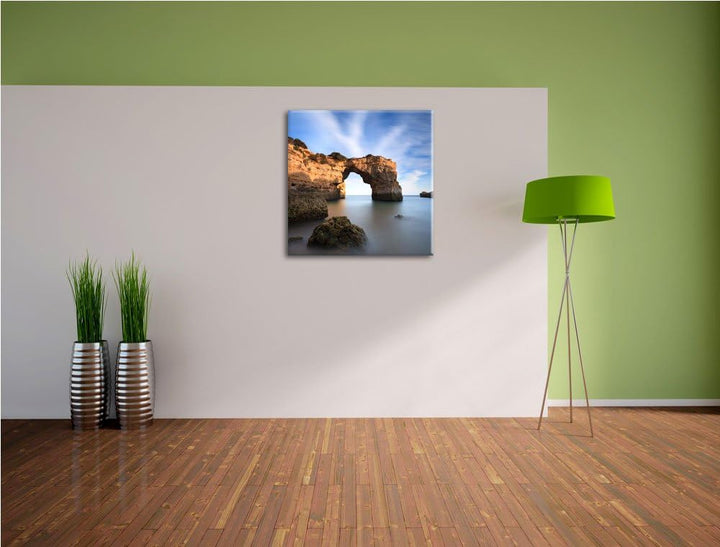 Pixxprint Berg mit Torbogen über dem Meer, Format: 70x70 auf Leinwand, 70x70