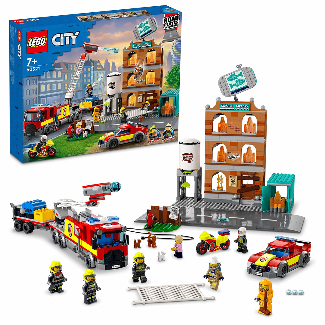 LEGO 60321 City Feuerwehreinsatz mit Löschtruppe, Feuerwehr-Spielzeug mit Feuerwehrauto und Minifigu