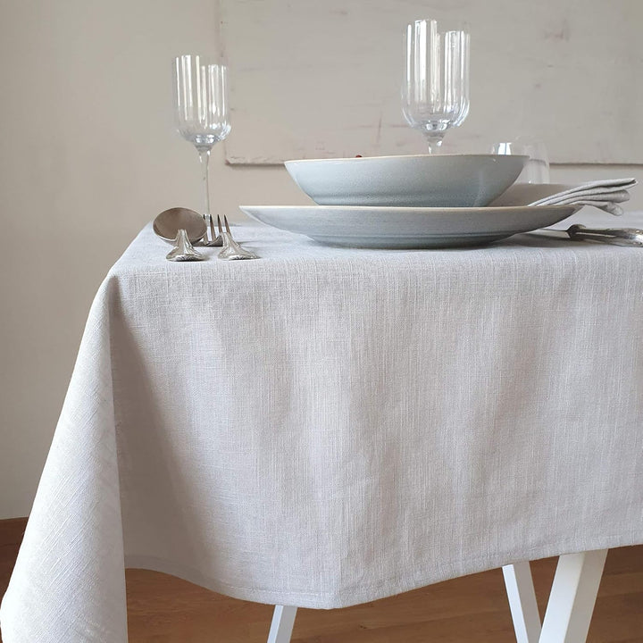 Farnberg Premium Tischdecke aus Leinen - Stofftischdecke für Küchentisch, Esstisch - Fleckschutz Tis