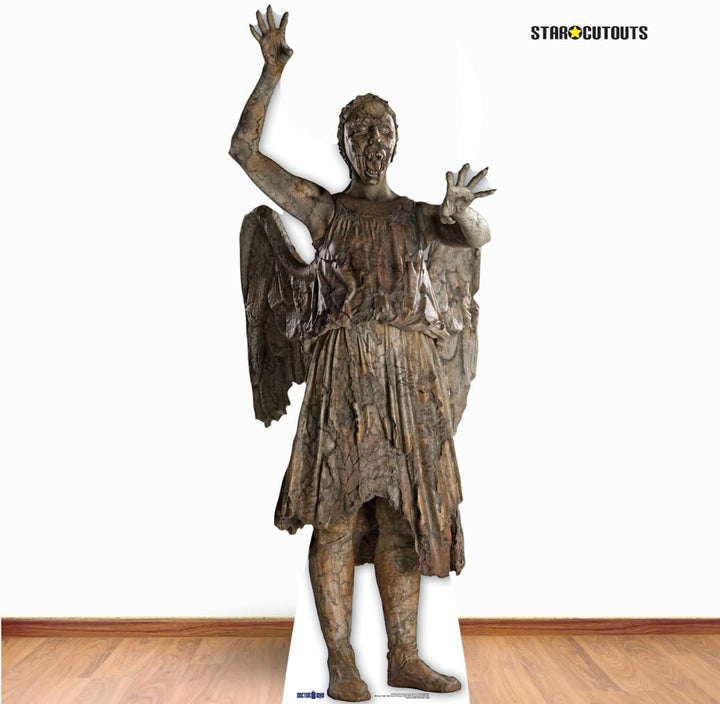 Star Cutouts Pappaufsteller von Weeping Angel Attacking