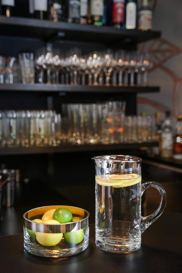 EDZARD Krug Robert, mundgeblasenes Kristallglas mit Platinrand, Höhe 20 cm, Durchmesser 10 cm, Fassu