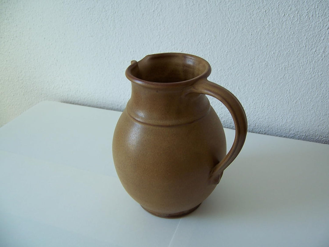 Töpferei Annett Fischer Krug handgetöpfert Höhe 19 cm Volumen ca. 1300 ml (braun)