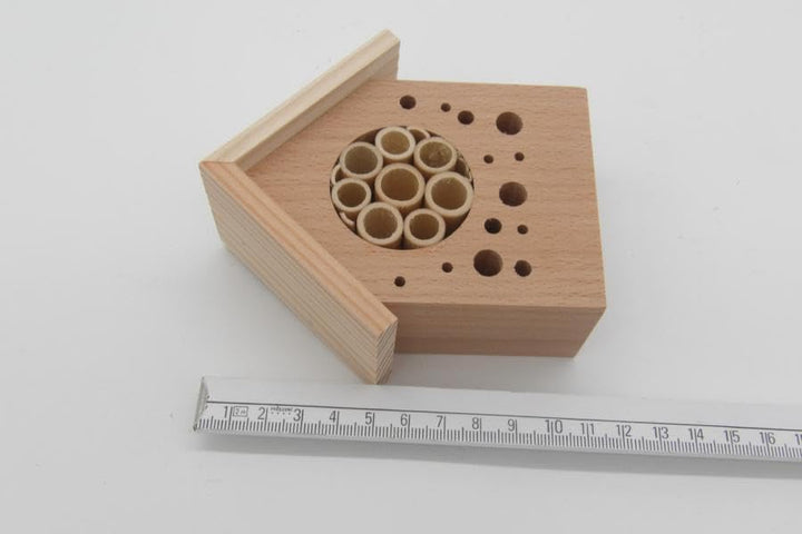 Insektenhotel mini Manufaktur Martinshof Länge:10 cm Breite: 5 cm Höhe: 11 cm Blumenkasten, Balkon,