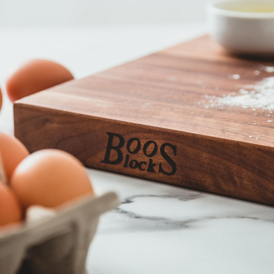 Boos Blocks® WAL R02 Gourmet-Walnussholz-Schneidebrett von John Boos - 61 x 46 x 4 cm - beidseitig v