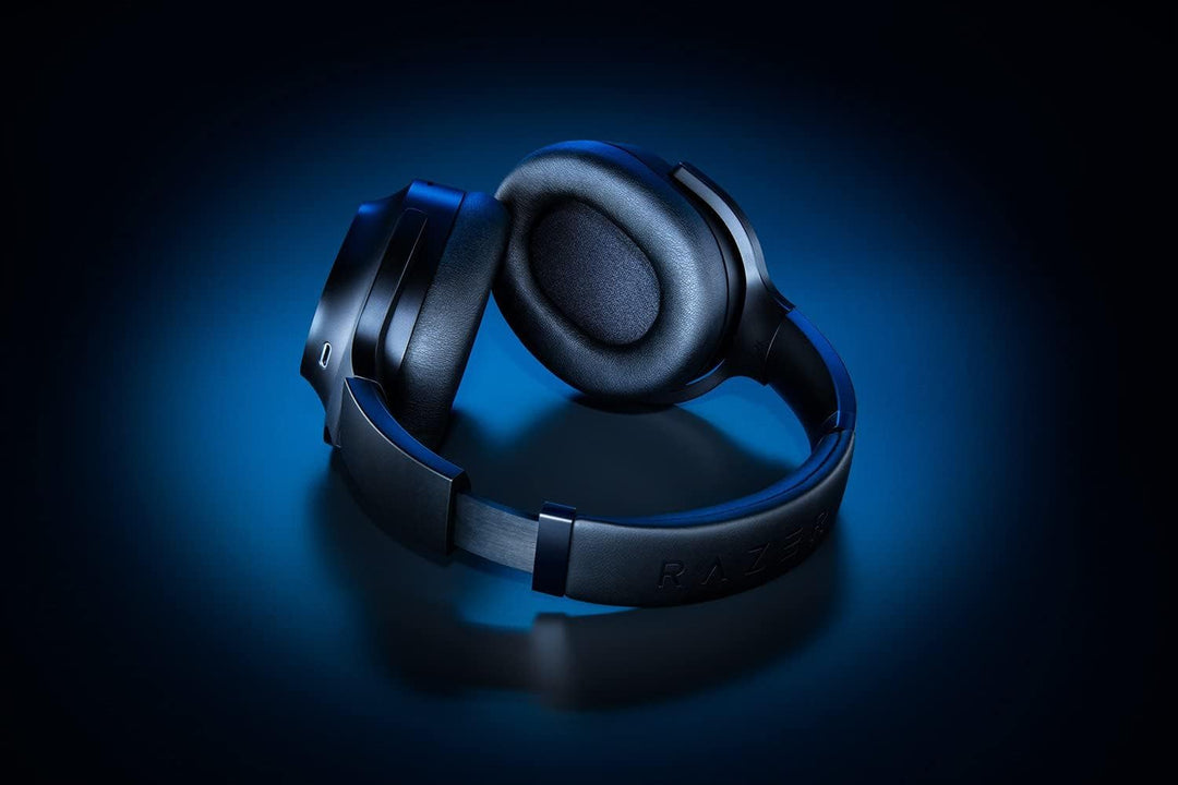 Razer Barracuda Pro Wireless Gaming & Mobile Headset (PC, PlayStation, Switch, Android, iOS): Hybrid