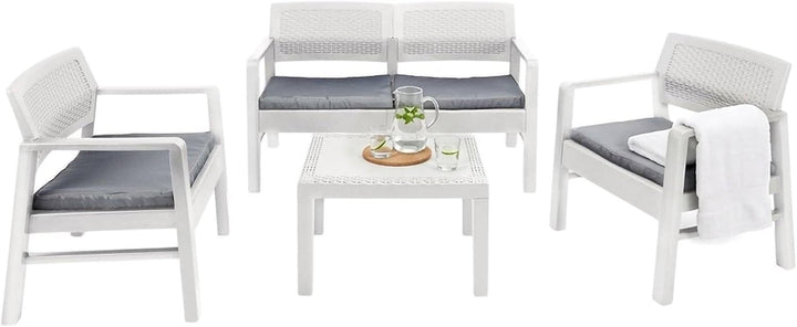 Dmora Indoor- und Outdoor-Lounge bestehend aus: 2 Sesseln, 1 Zweisitzer-Sofa und 1 Couchtisch, mit K