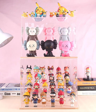 Nynelly 4 Ebenen Vitrine aus transparentem Acryl, Funko Pop Präsentationsbox, Vitrine Staubschutz fü
