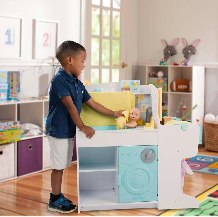 Melissa & Doug | Doll Care Play Centre | Dollhouses & Dolls | Pretend Play | 3+ | Gift for Boy or Gi