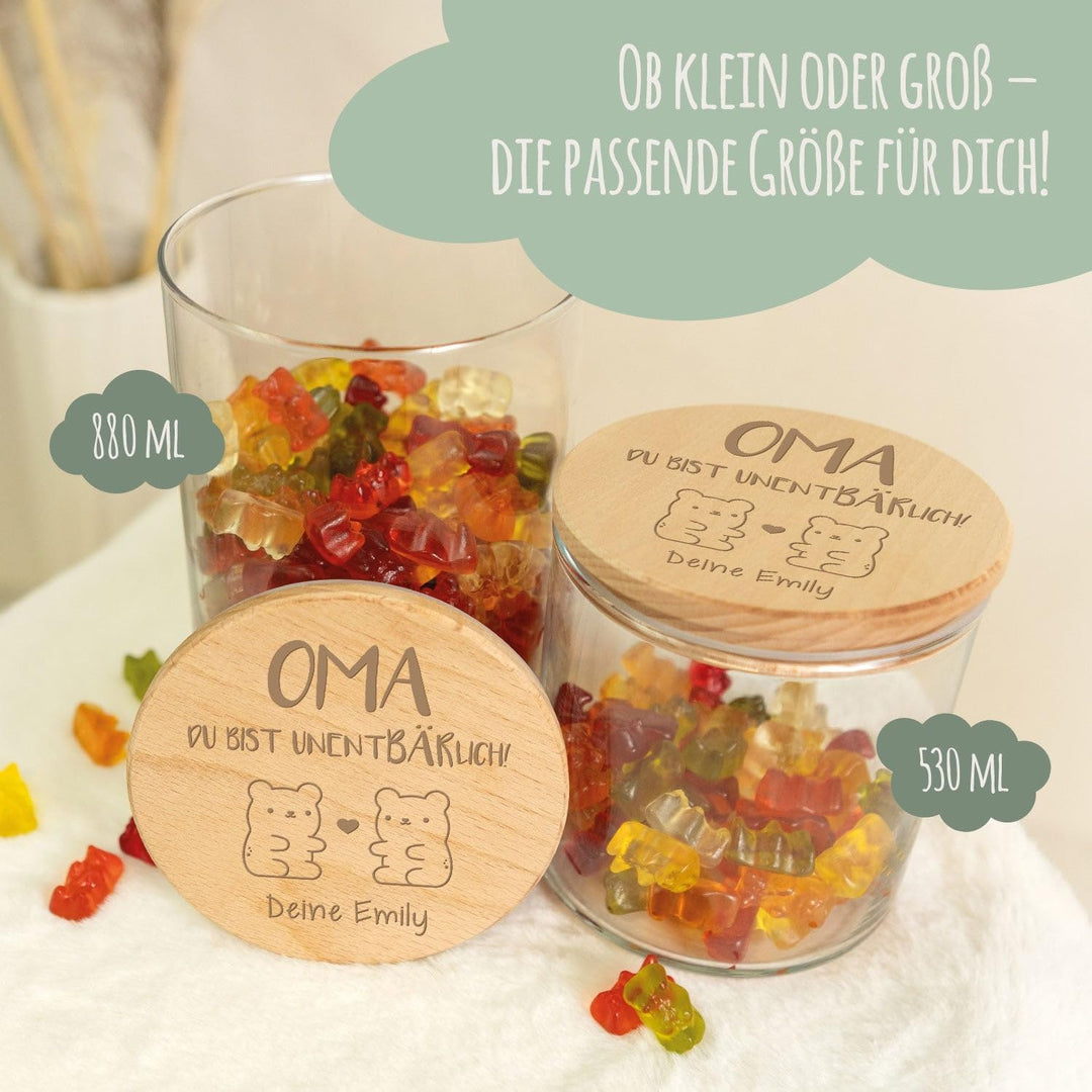 GRAVURZEILE Vorratsglas mit graviertem Holzdeckel - UnentBÄRlich Oma - Personalisiert mit Name - Kek