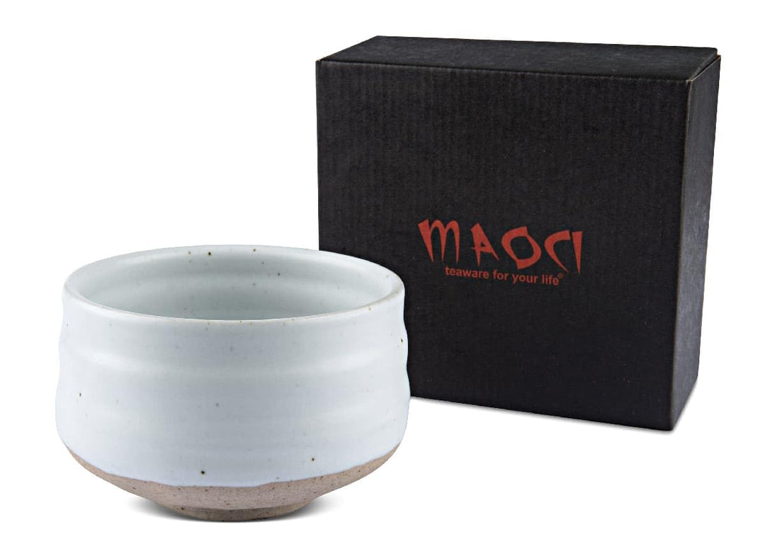 MAOCI - Matcha-Schale Chawan aus Porzellan 400ml hell handgefertigt - als Geschenkbox