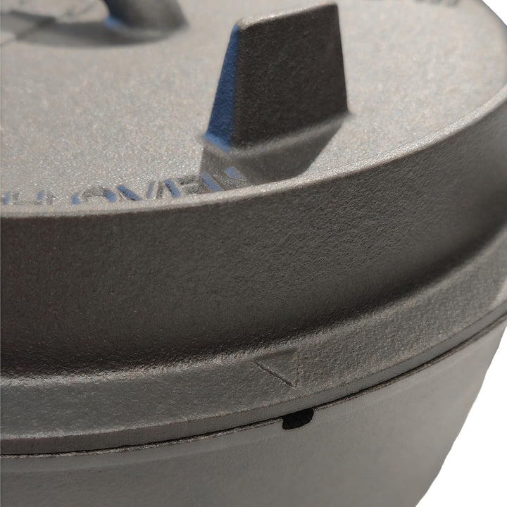 GEDA Grill Dutch Oven 9L ohne Füsse, Gusseisentopf Feuertopf aus Gusseisen, pre-seasoned Schmortopf