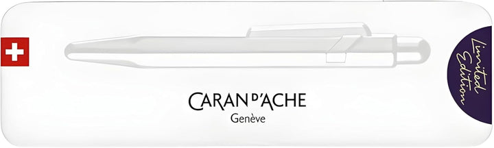 Caran D'Ache 849 Kugelschreiber in der Farbe Dunkelviolett mit Slimpack, Limitierte Edition, NN0849.
